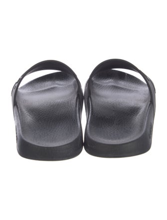 Gucci Interlocking G Logo Rubber Slides