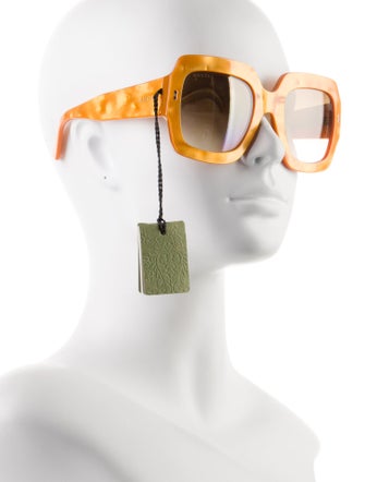 Gucci Oversize Gradient Sunglasses