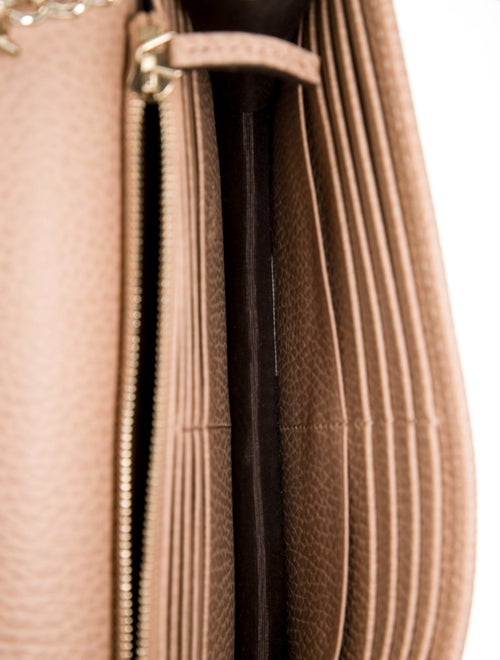 Gucci Interlocking G Dollar Wallet on Chain