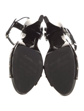 Gucci Horsebit Accent Patent Leather Sandals