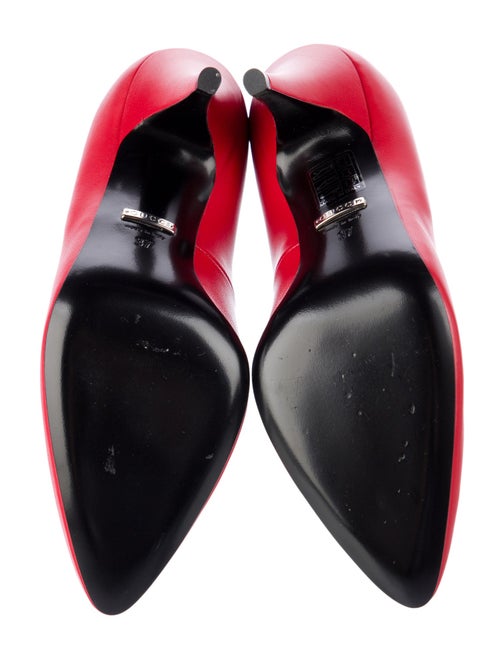 Gucci Leather Crystal Embellishments Pumps