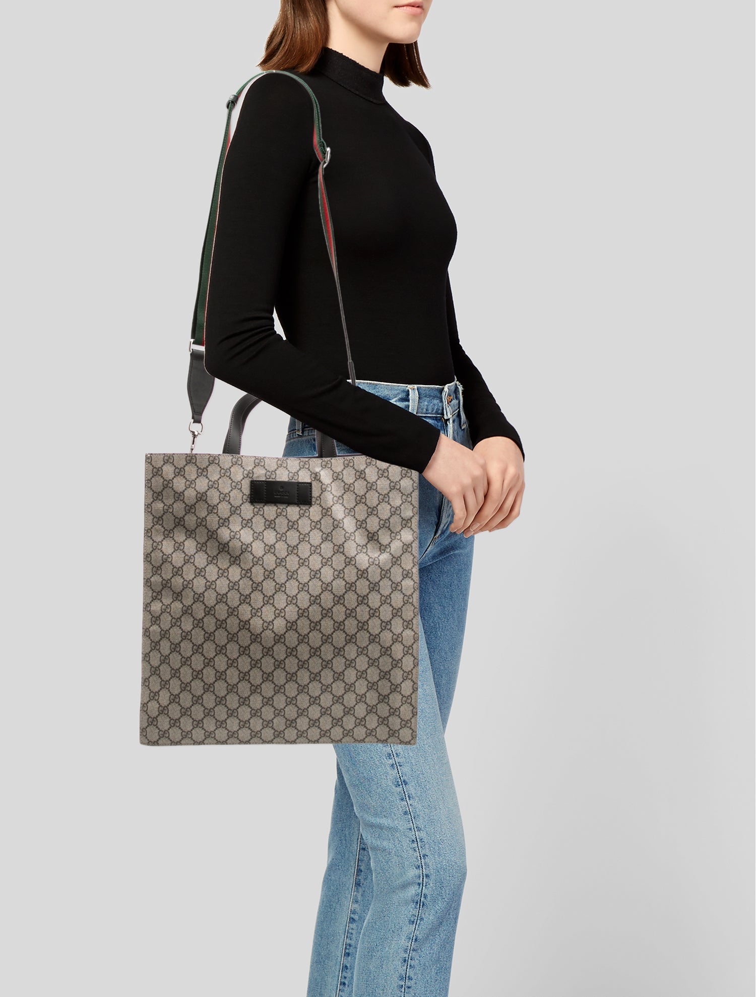 Gucci GG Supreme Top Handle Bag