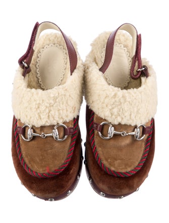 Gucci girls velvet gucci loafers