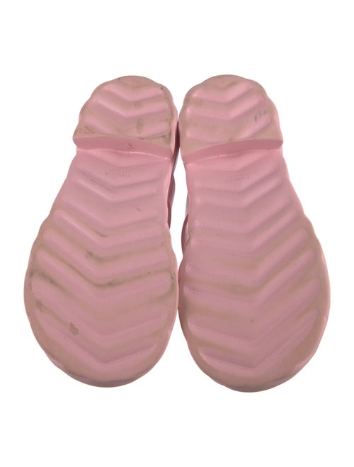 Gucci Rubber Flip Flops