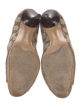 Gucci GG Canvas Canvas Pumps