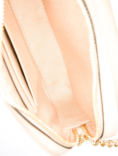 Gucci GG Signature Crossbody Bag