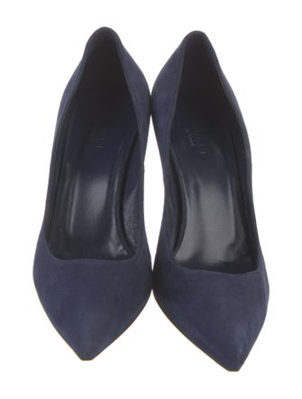 Gucci Suede Pumps