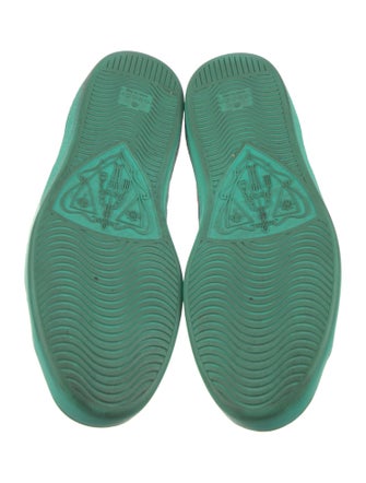 Gucci Bee Accent Printed Sneakers