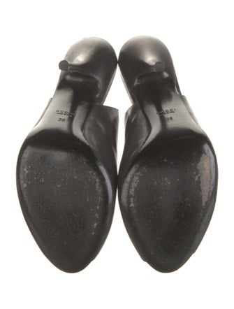 Gucci Leather Slingback Pumps