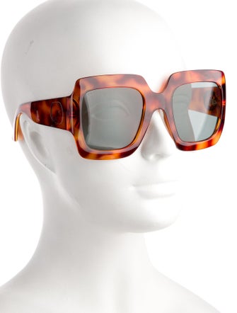 Gucci Square Tinted Sunglasses