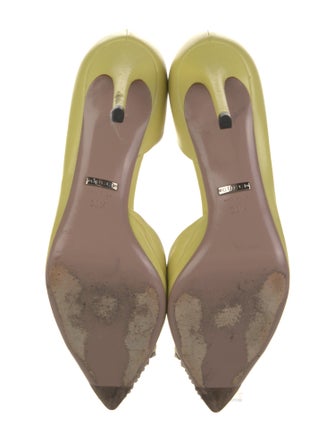Gucci Leather Studded Accents D'Orsay Pumps