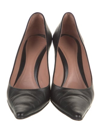 Gucci Leather Pumps