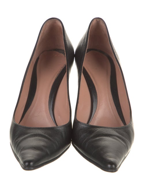 Gucci Leather Pumps