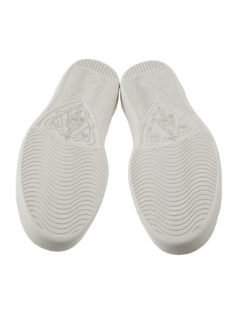 Gucci GG Signature Leather Sneakers