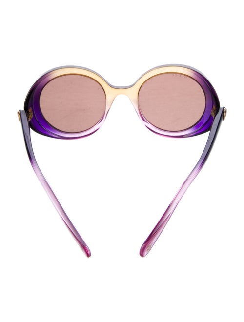 Gucci Oversize Tinted Sunglasses