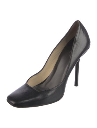 Gucci Leather Pumps