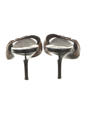 Gucci GG Logo Leather Slides