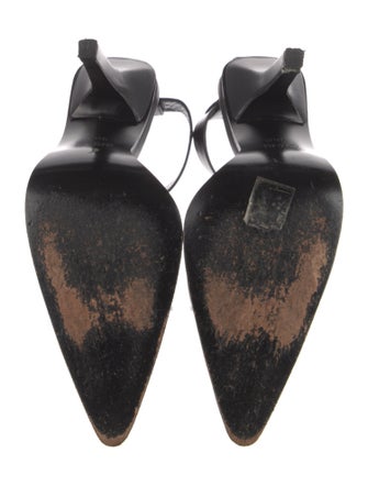 Gucci Leather D'Orsay Pumps