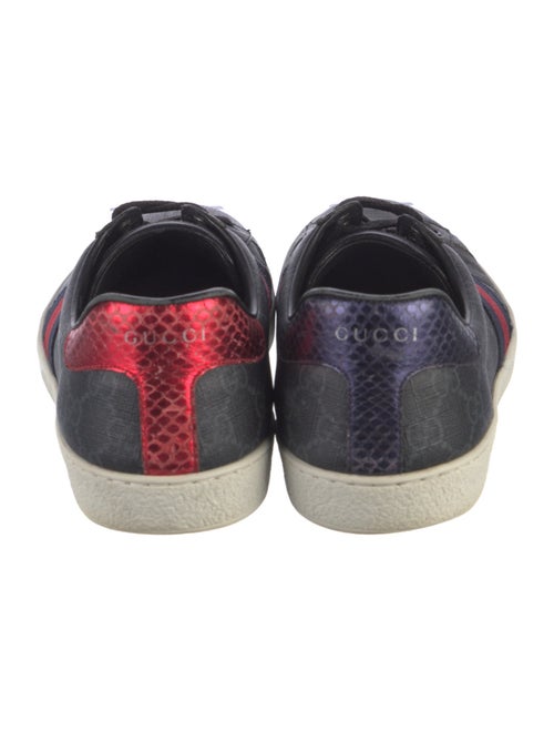 Gucci GG Supreme Sneakers
