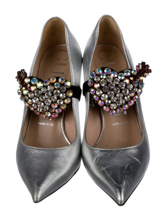 Gucci Leather Crystal Embellishments Pumps