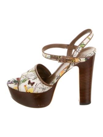 Gucci Flora Print Canvas Slingback Pumps