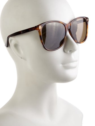 Gucci Interlocking G Logo Wayfarer Sunglasses