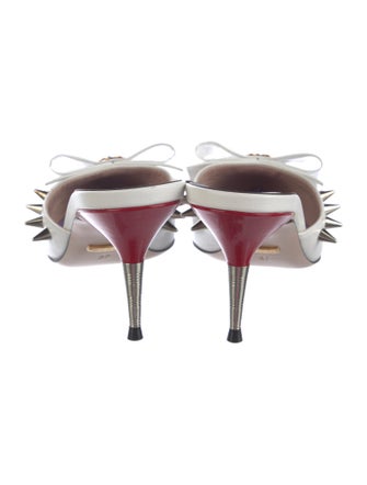 Gucci Leather Bow Accents Mules