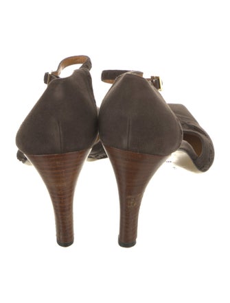 Gucci Suede Lasercut Accents D'Orsay Pumps