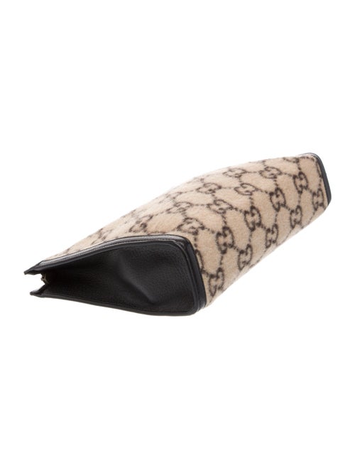 Gucci Micro GG Monogram Portfolio