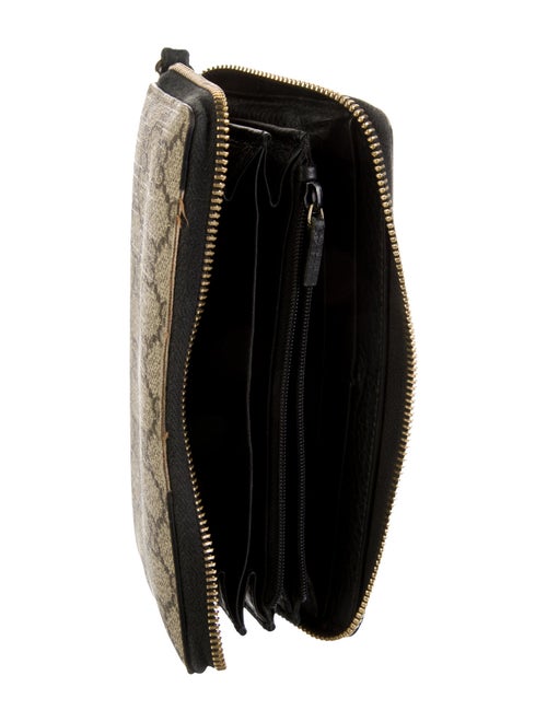 Gucci GG Supreme Continental Wallet