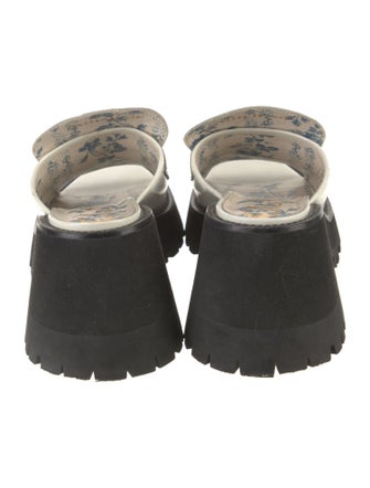 Gucci Horsebit Accent Leather Slides