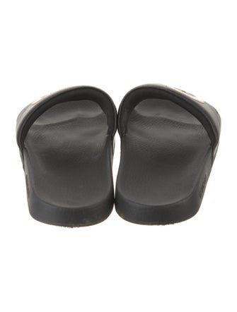 Gucci Leather Printed Slides
