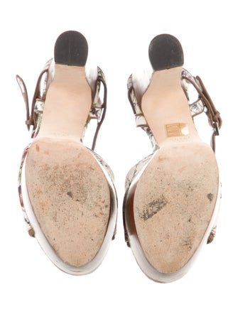 Gucci Flora Print Canvas Sandals