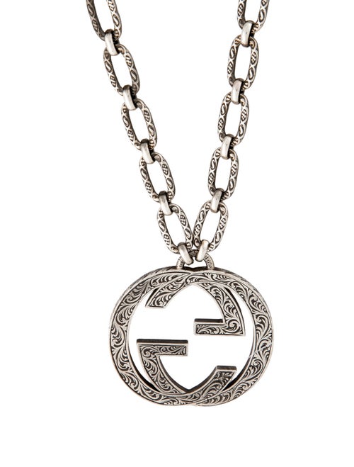 Gucci Interlocking G Pendant Necklace