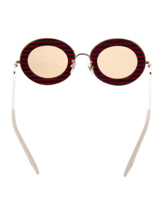 Gucci Oversize Tinted Sunglasses
