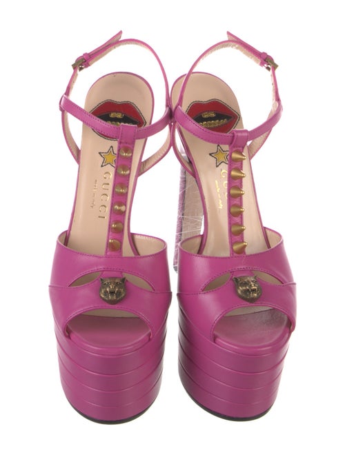 Gucci Feline Head Accent Leather T-Strap Pumps