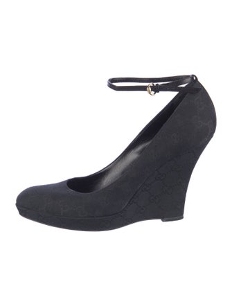 Gucci GG Canvas Canvas Pumps