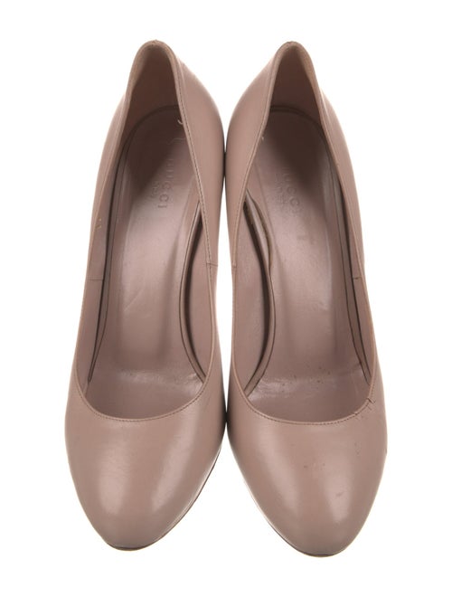 Gucci Leather Pumps