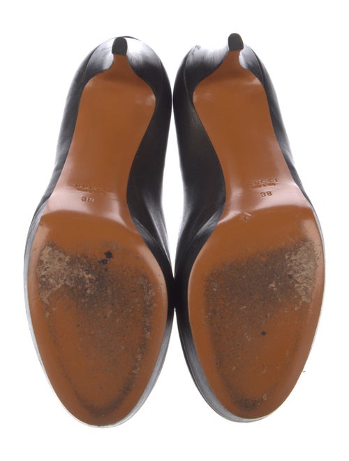 Gucci Leather Pumps