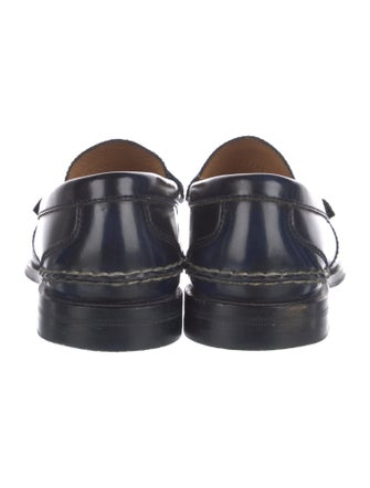 Gucci Leather Scalloped Accent Dress Loafers