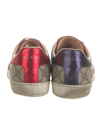 Gucci GG Supreme Sneakers