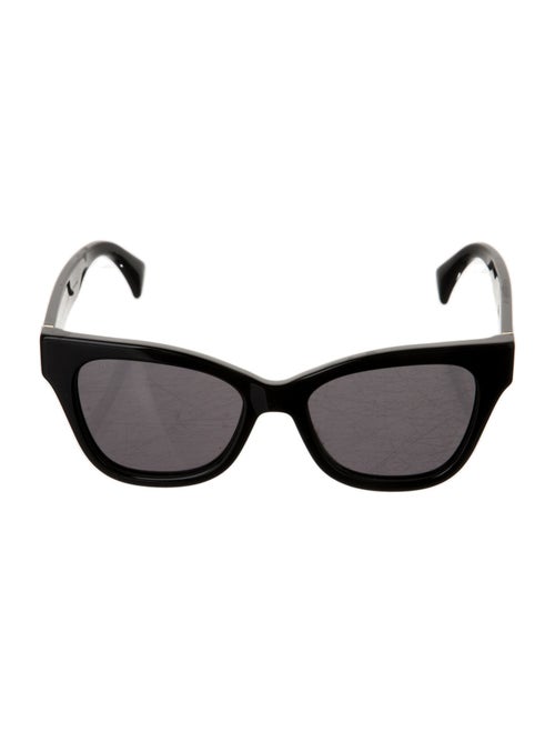 Gucci Signature Logo Wayfarer Sunglasses