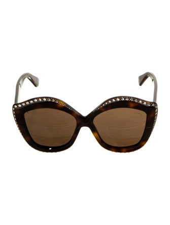 Gucci Oversize Tinted Sunglasses