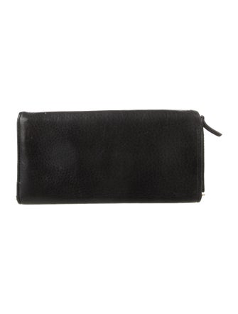 Gucci Double G Logo Leather Wristlet
