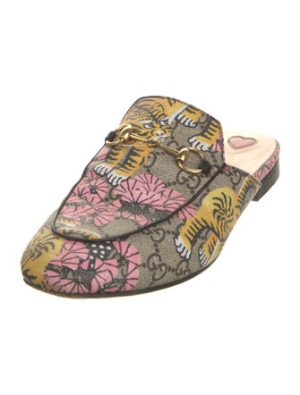 Gucci GG Supreme Mules