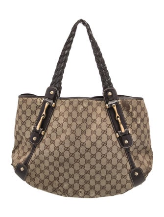 Gucci GG Canvas Pelham Medium