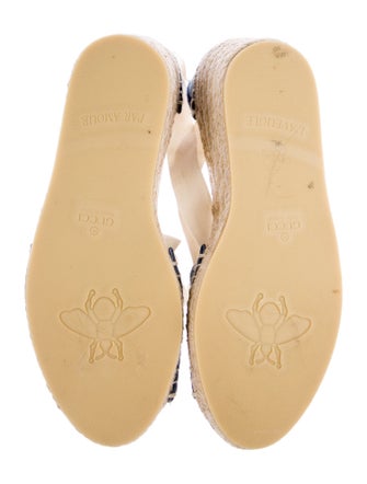 Gucci GG Supreme Denim D'Orsay Pumps