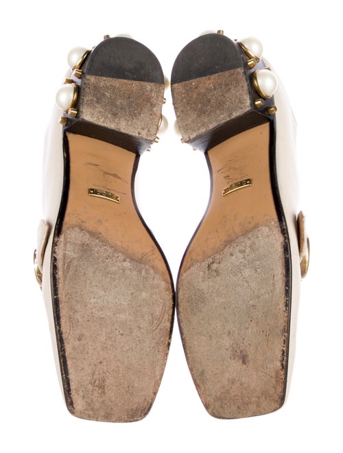 Gucci Faux Pearl Accents Leather Loafers