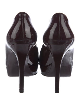 Gucci Patent Leather Pumps
