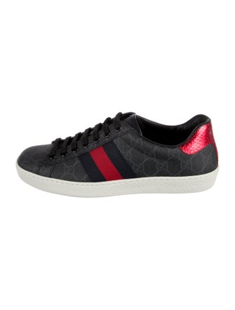 Gucci GG Supreme Leather Trim Embellishment Sneakers